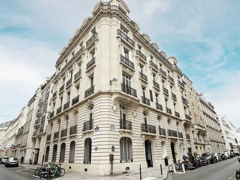 Bureau dans Paris à louer - Photo de l’immeuble – Image 1 sur 16