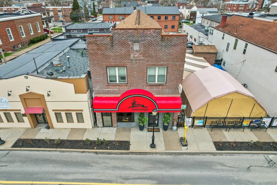 608 Washington Ave, Bridgeville, PA à vendre - Photo de l’immeuble – Image 3 sur 7