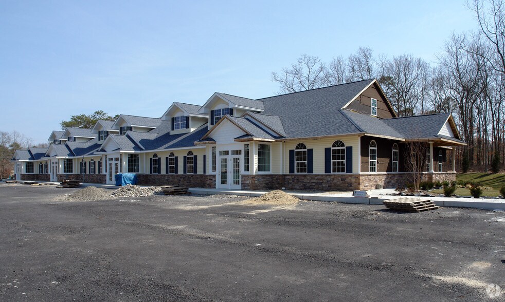 236 E Jimmie Leeds Rd, Galloway, NJ à vendre - Photo de l’immeuble – Image 3 sur 6