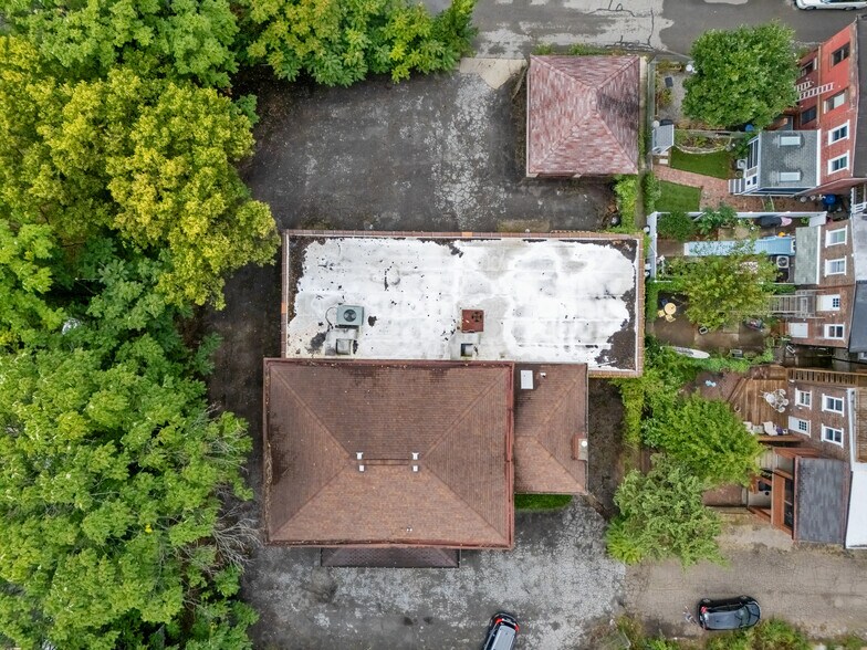 4745 Modoc St, Pittsburgh, PA à vendre - Photo de l’immeuble – Image 3 sur 17