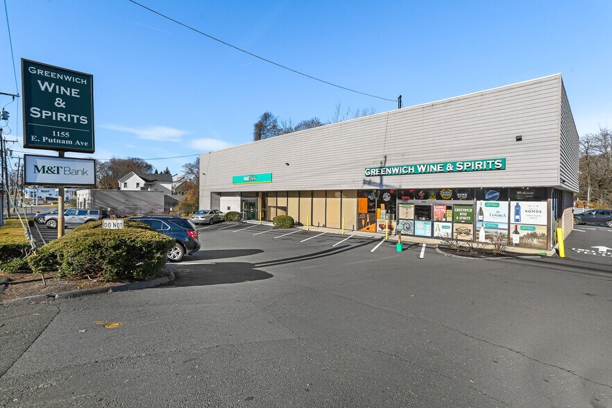 1155 E Putnam Ave, Riverside, CT à louer - Photo de l’immeuble – Image 3 sur 3