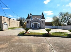 2409 Maxwell Ln, Deer Park, TX à louer Photo intérieure– Image 2 sur 11