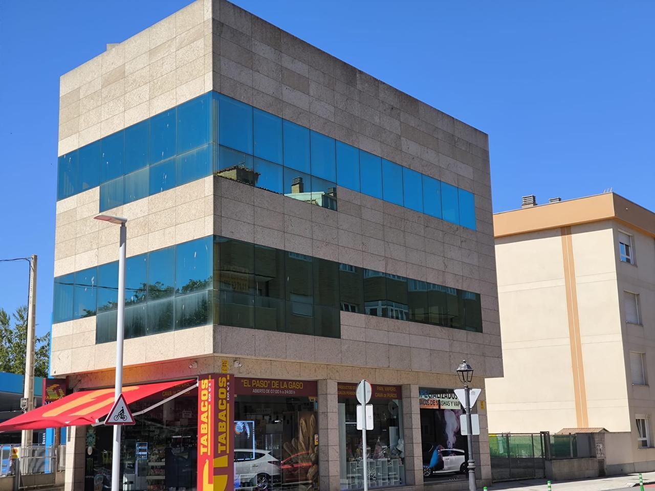 Bureaux/Local commercial dans Ávila, Ávila à louer Photo de l’immeuble– Image 1 sur 5