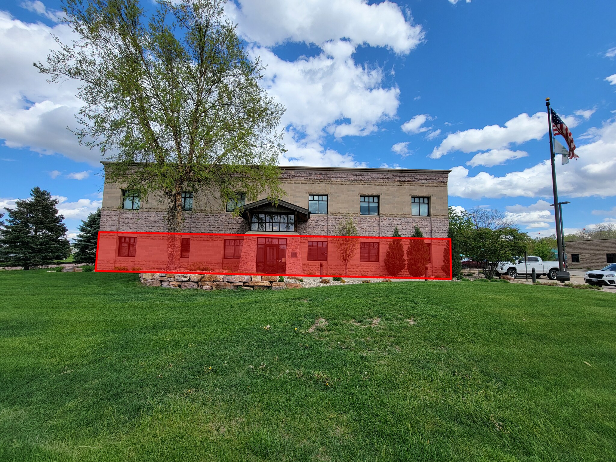 1610 N Minnesota Ave, Sioux Falls, SD à louer Photo principale– Image 1 sur 9