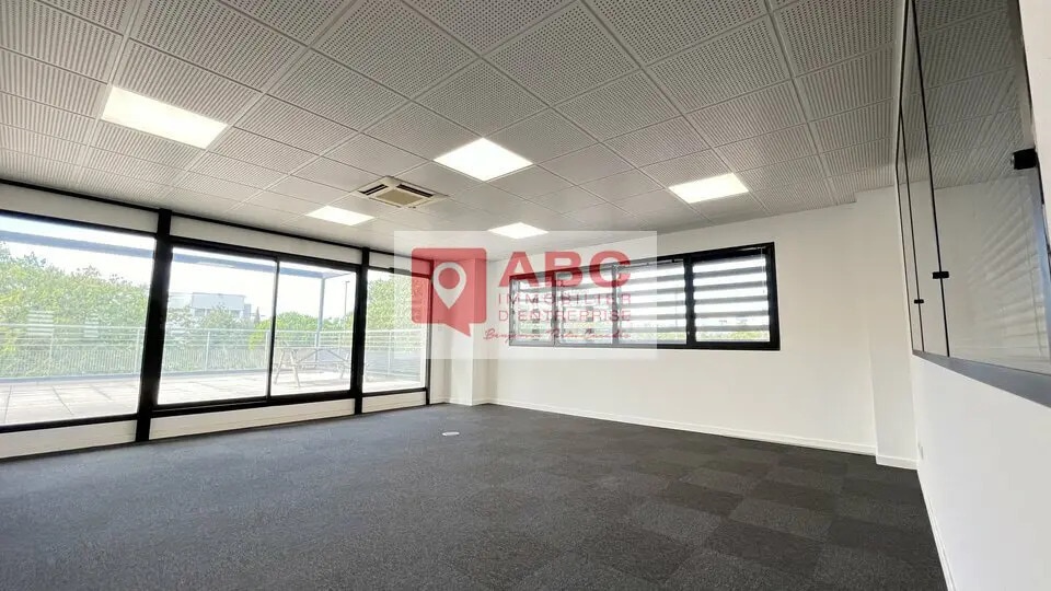 Bureau dans Montpellier à louer - Photo de l’immeuble – Image 3 sur 12