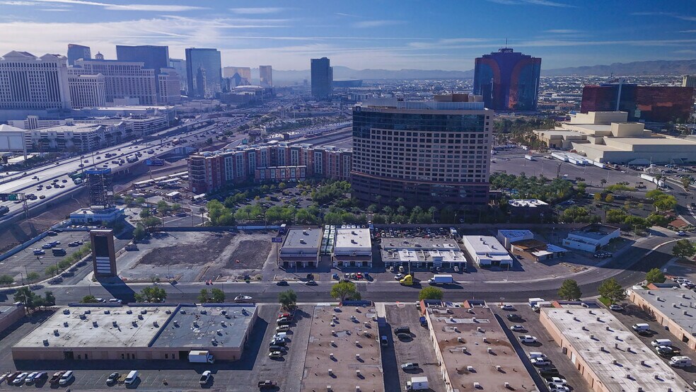 3640 S Highland Dr, Las Vegas, NV à vendre - Photo principale – Image 1 sur 2