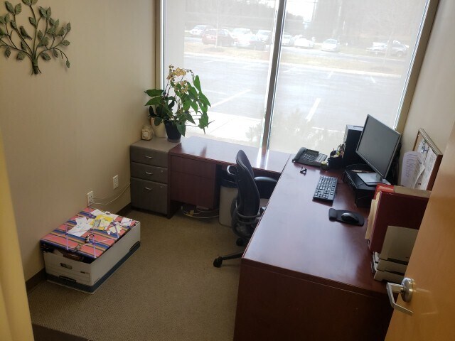 117 Executive Dr, New Windsor Township, NY à louer - Photo intérieure – Image 3 sur 9