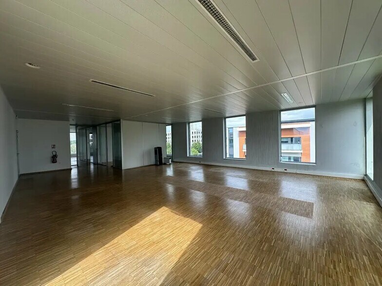 Bureau dans Schiltigheim à louer - Photo de l’immeuble – Image 2 sur 10