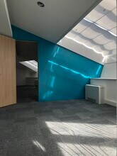 Rue Sainte Barbe, Marseille à louer Photo intérieure– Image 2 sur 3