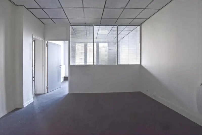 Bureau dans Paris à louer - Photo de l’immeuble – Image 2 sur 7