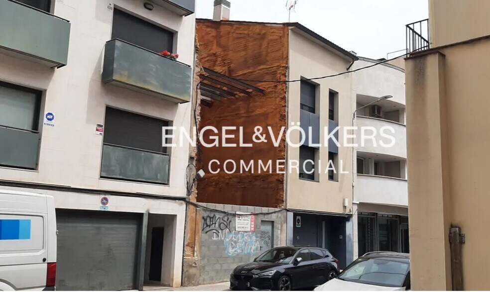 Terrain dans Sabadell, Barcelona à vendre - Photo de l’immeuble – Image 1 sur 2