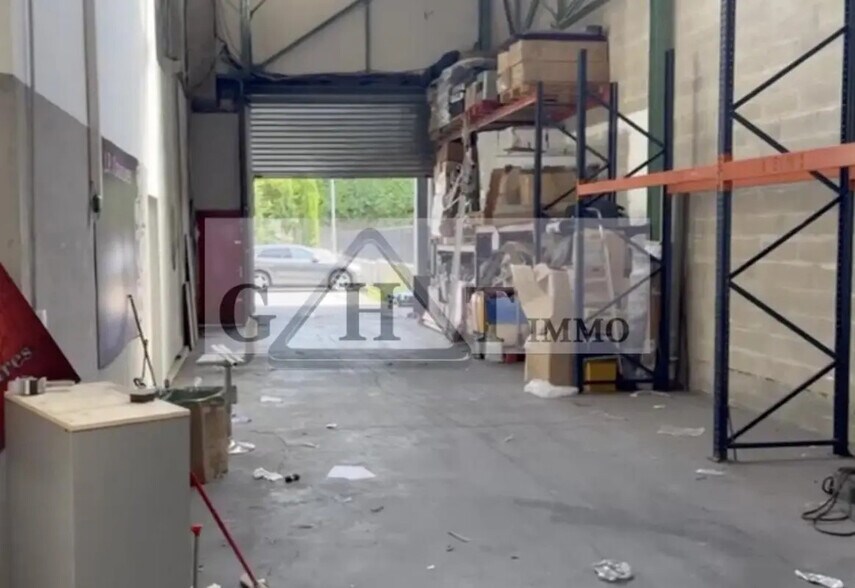 Industriel/Logistique dans Pantin à vendre - Photo de l’immeuble – Image 3 sur 4