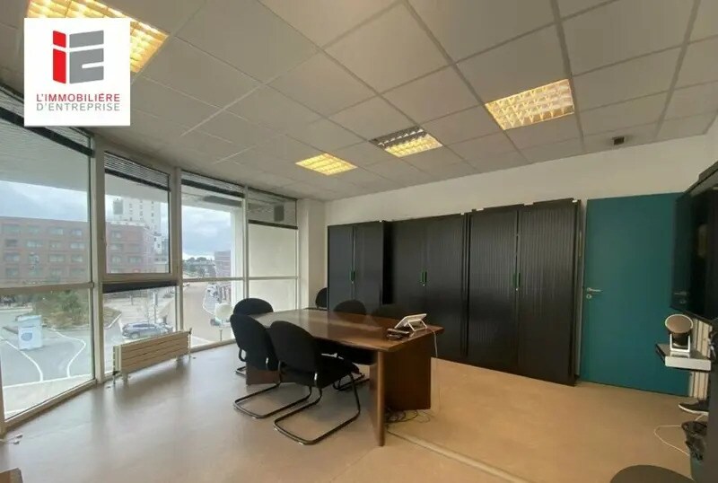 Bureau dans Lorient à vendre - Photo intérieure – Image 2 sur 12