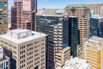 999 Boul De Maisonneuve O, Montréal, QC - VUE AÉRIENNE  vue de carte