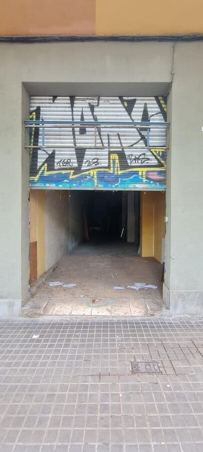 Barcelone, BAR 08028 - Lot - - - Photo intérieure - Image 1 of 10