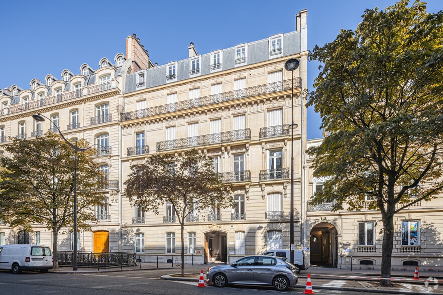 8 Avenue Hoche, Paris à louer - Photo de l’immeuble – Image 3 sur 3