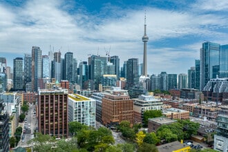 425 Adelaide St W, Toronto, ON - VUE AÉRIENNE  vue de carte