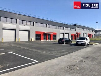 Plus de détails pour 1655 Avenue De La Mediterranee, Gignac-la-Nerthe - Bureau, Local d'activités à louer