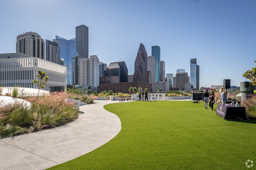 401 Franklin St, Houston, TX à louer - Photo de l’immeuble – Image 1 sur 23