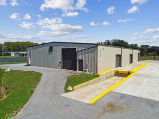 Plus de détails pour 7030-7044 Osteen, New Port Richey, FL - Industriel/Logistique à louer