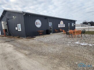 Plus de détails pour 601 N State St, Pioneer, OH - Local commercial à vendre