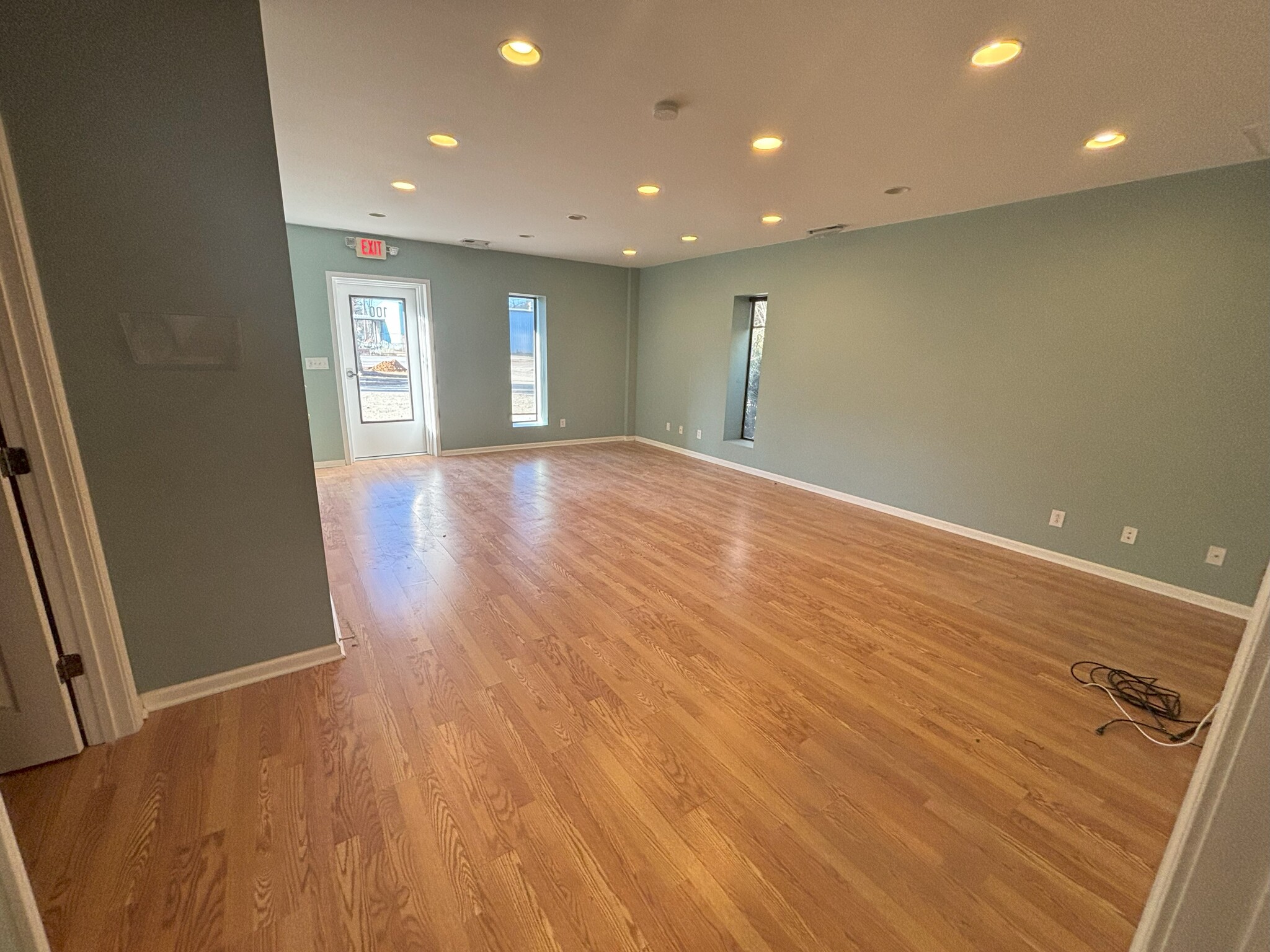 354 Tiller Dr, Pawleys Island, SC à louer Photo de l’immeuble– Image 1 sur 6