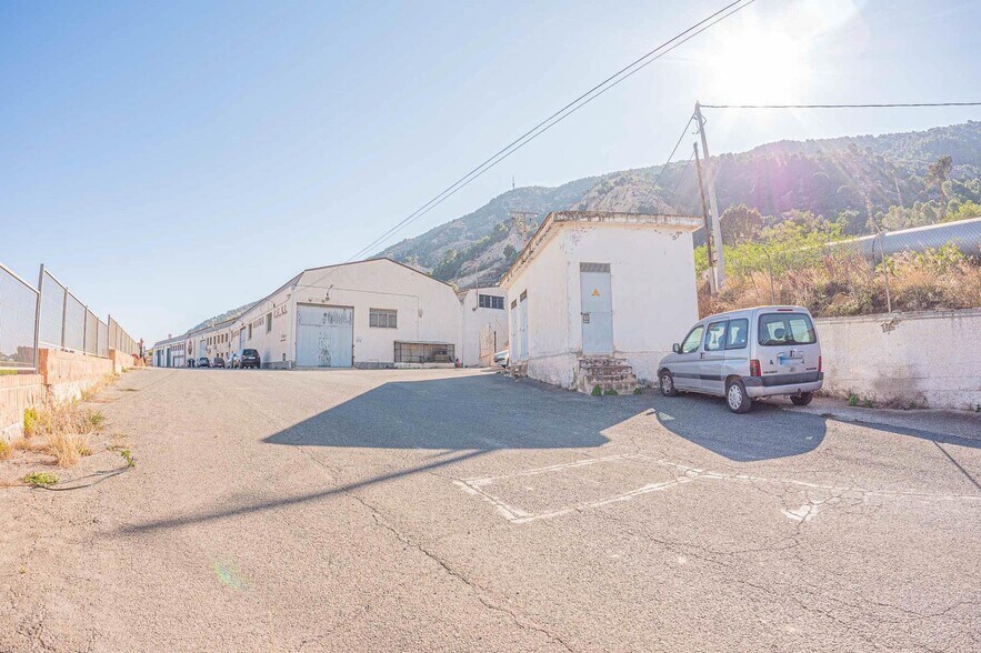 Industriel/Logistique dans Orihuela à louer - Photo de l’immeuble – Image 2 sur 41