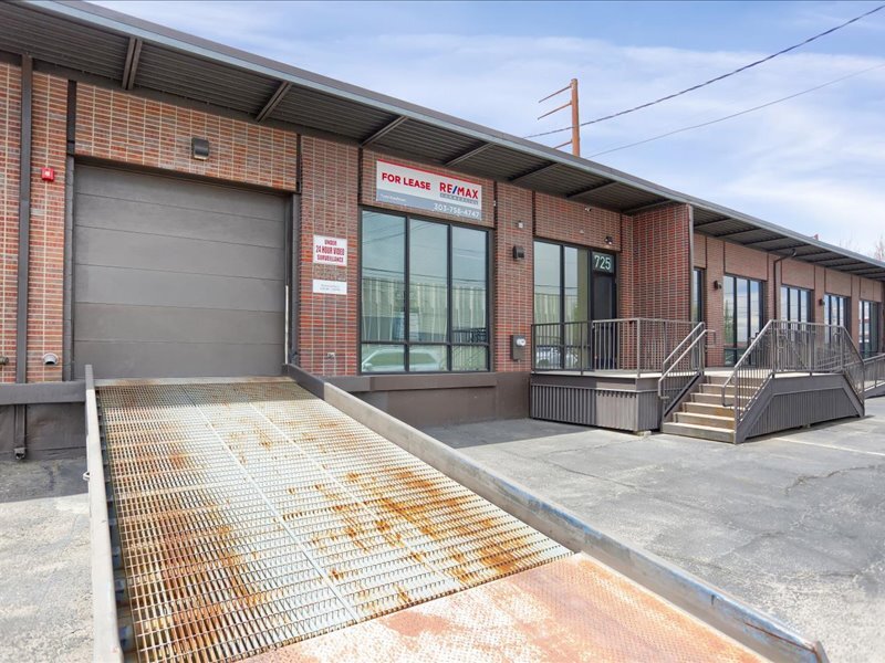 715-735 S Jason St, Denver, CO à vendre Photo de l’immeuble– Image 1 sur 32