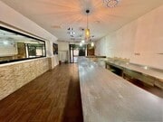 Interior local