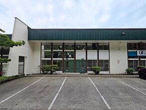 7618-7648 Winston St, Burnaby, BC à louer Photo intérieure– Image 1 sur 6