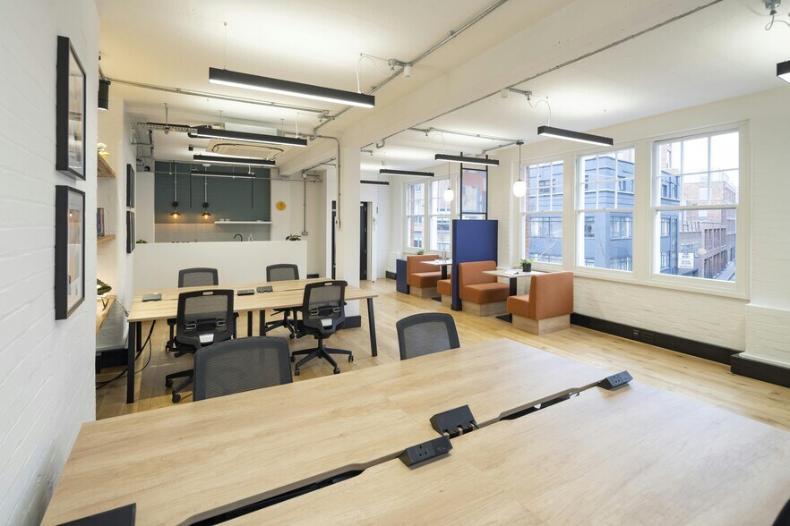 55 Goswell Rd, Londres à louer - Photo de l’immeuble – Image 2 sur 14