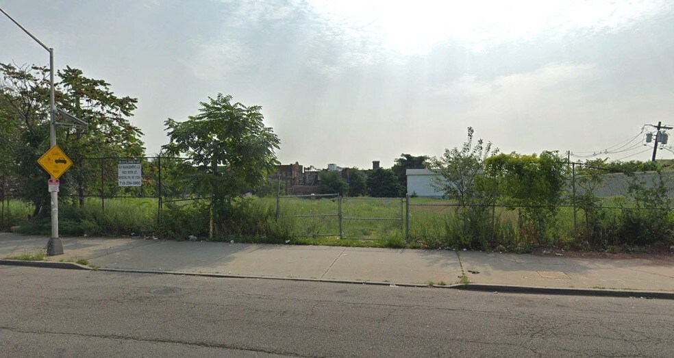 210 Elizabeth Ave, Newark, NJ à louer - Photo de l’immeuble – Image 2 sur 7