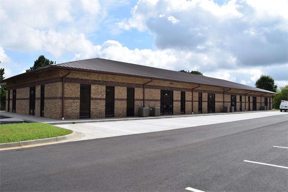 104 Whiting Way, Warner Robins, GA à louer Photo de l’immeuble– Image 1 sur 5