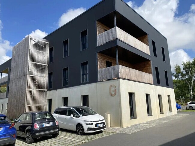 Plus de détails pour Bureau à louer