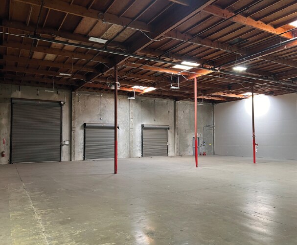 4450 Tidewater Ave, Oakland, CA à louer - Photo intérieure – Image 2 sur 3
