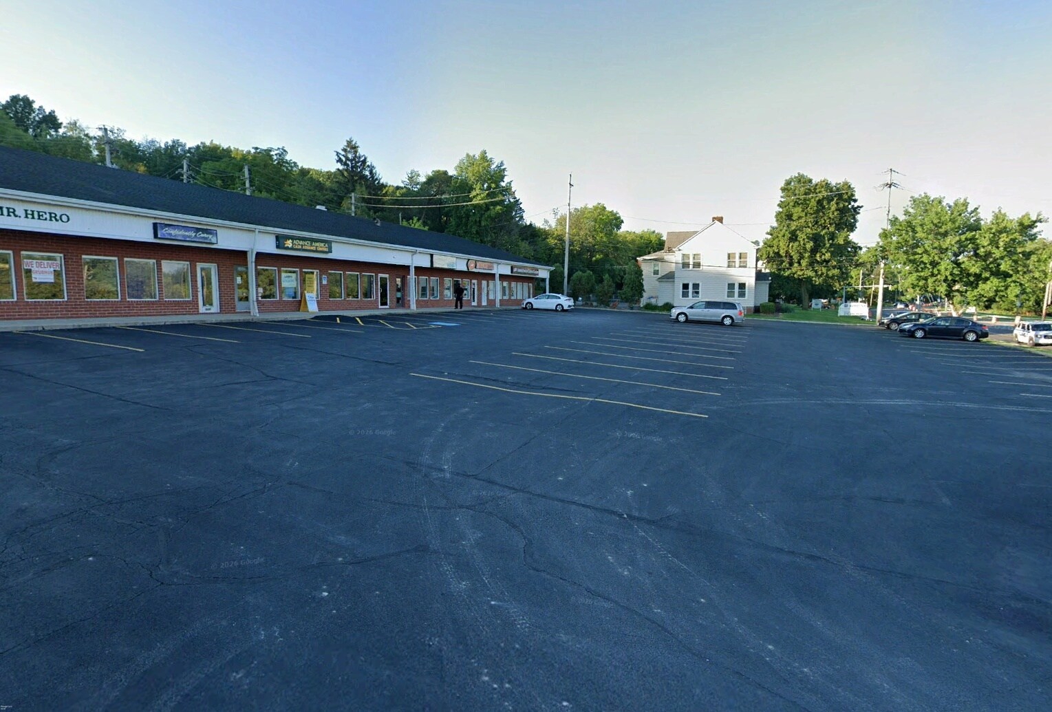 24672-24700 Euclid Ave, Euclid, OH à louer Photo principale– Image 1 sur 2