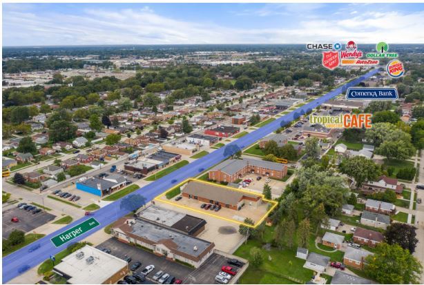 29900 Harper Ave, Saint Clair Shores, MI à louer - Photo de l’immeuble – Image 2 sur 4