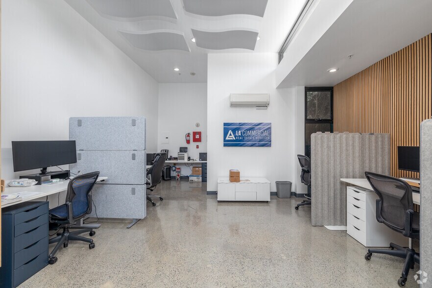 627 Aviation Way, Manhattan Beach, CA à louer - Photo intérieure – Image 3 sur 15