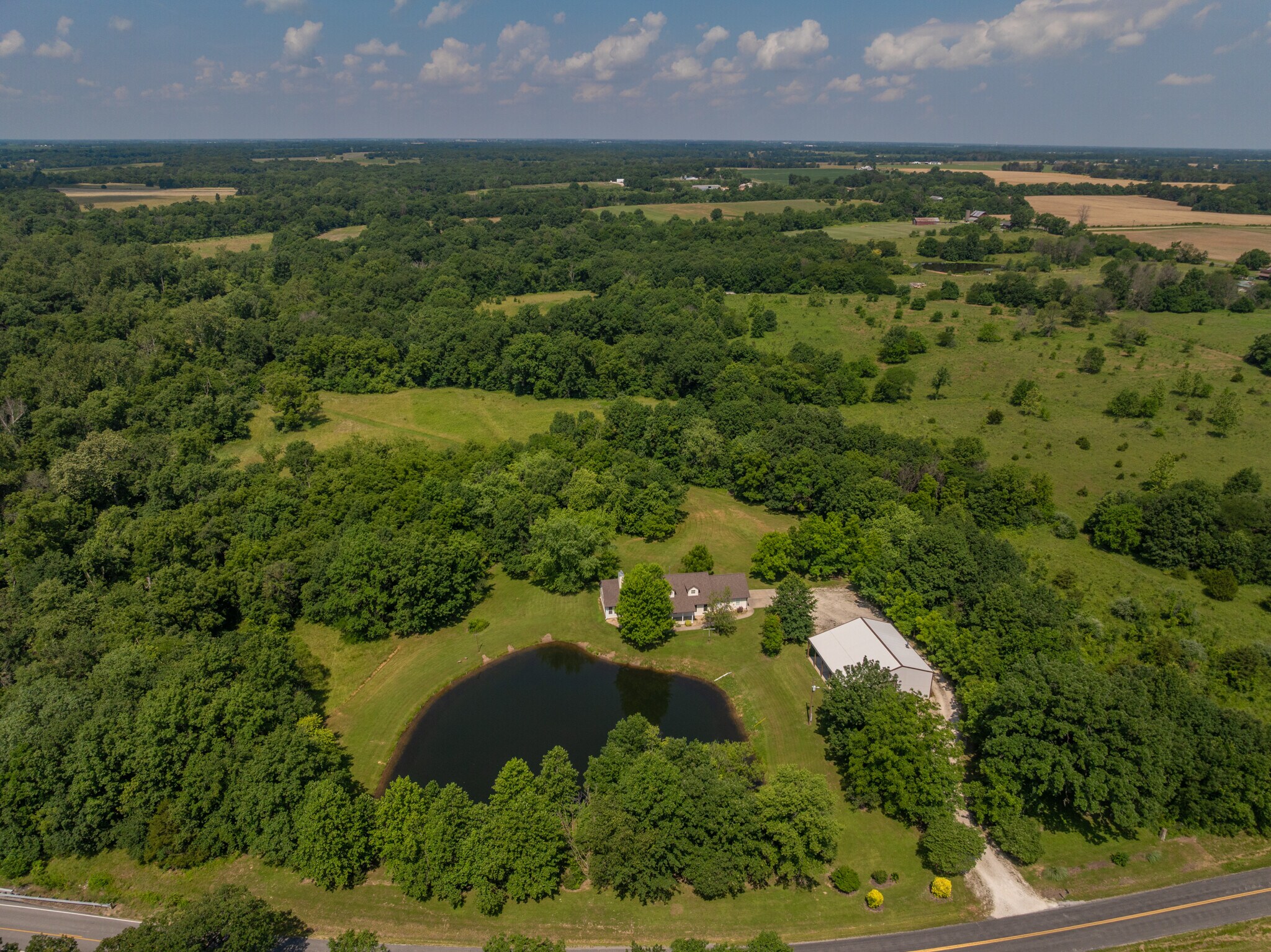 23402 Highway M, Curryville, MO à vendre Autre– Image 1 sur 91