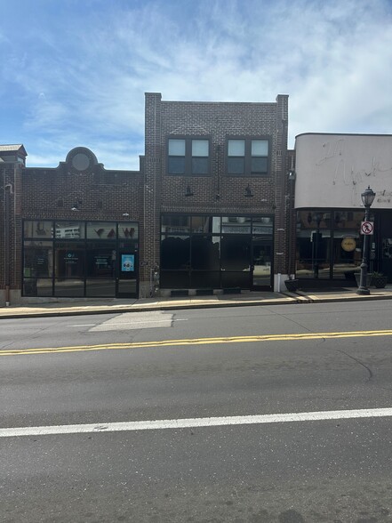 209 York Rd, Jenkintown, PA à louer - Photo de l’immeuble – Image 2 sur 5