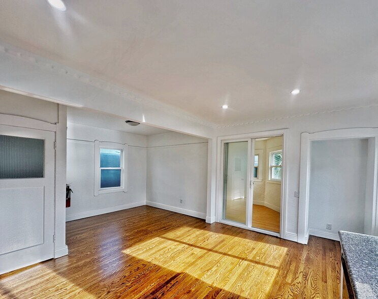 108 Naglee Ave, San Francisco, CA à vendre - Photo de l’immeuble – Image 2 sur 32