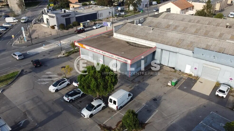 36 Avenue Charles De Gaulle, Le Pontet à vendre - Photo de l’immeuble – Image 2 sur 3