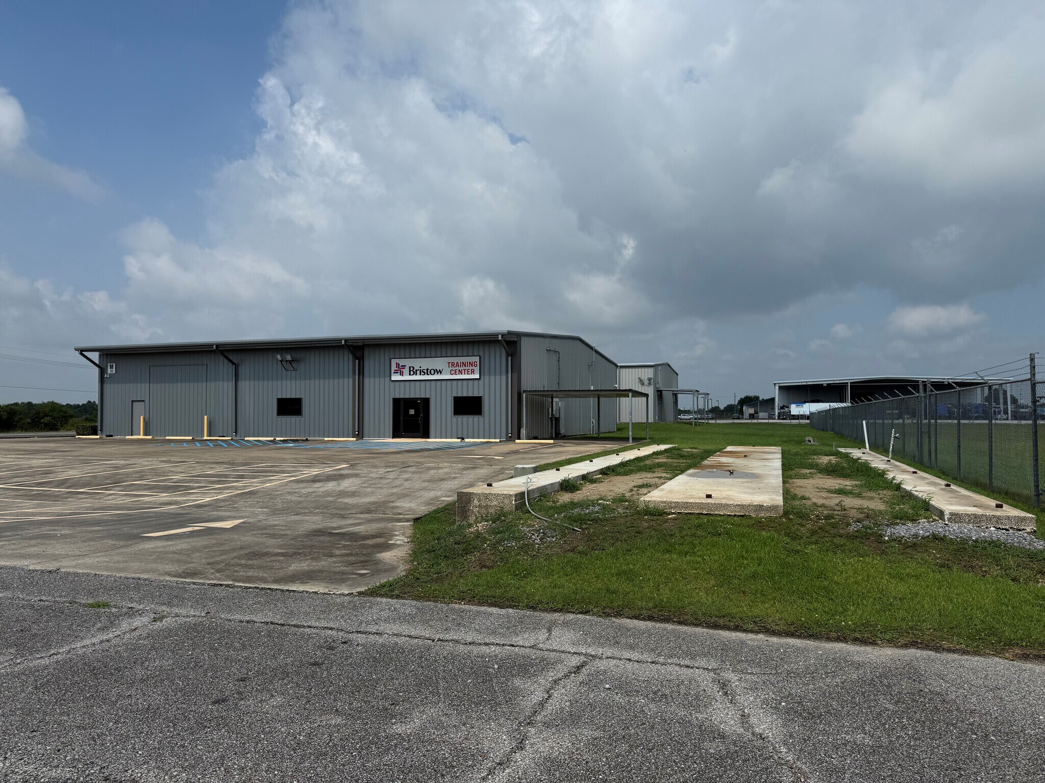 960 W Lincoln Rd, Lake Charles, LA à vendre Photo principale– Image 1 sur 9
