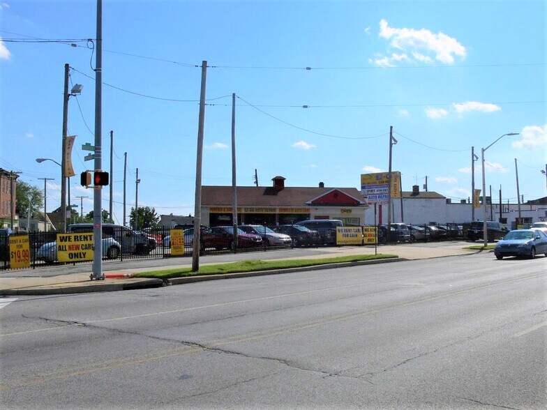 521-525 E 25th St, Baltimore, MD à louer - Photo de l’immeuble – Image 3 sur 15