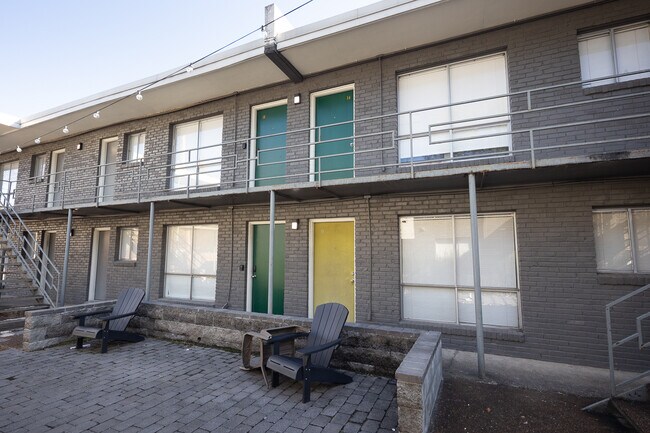 Plus de détails pour 650 Minor Rd, Memphis, TN - Logement à vendre