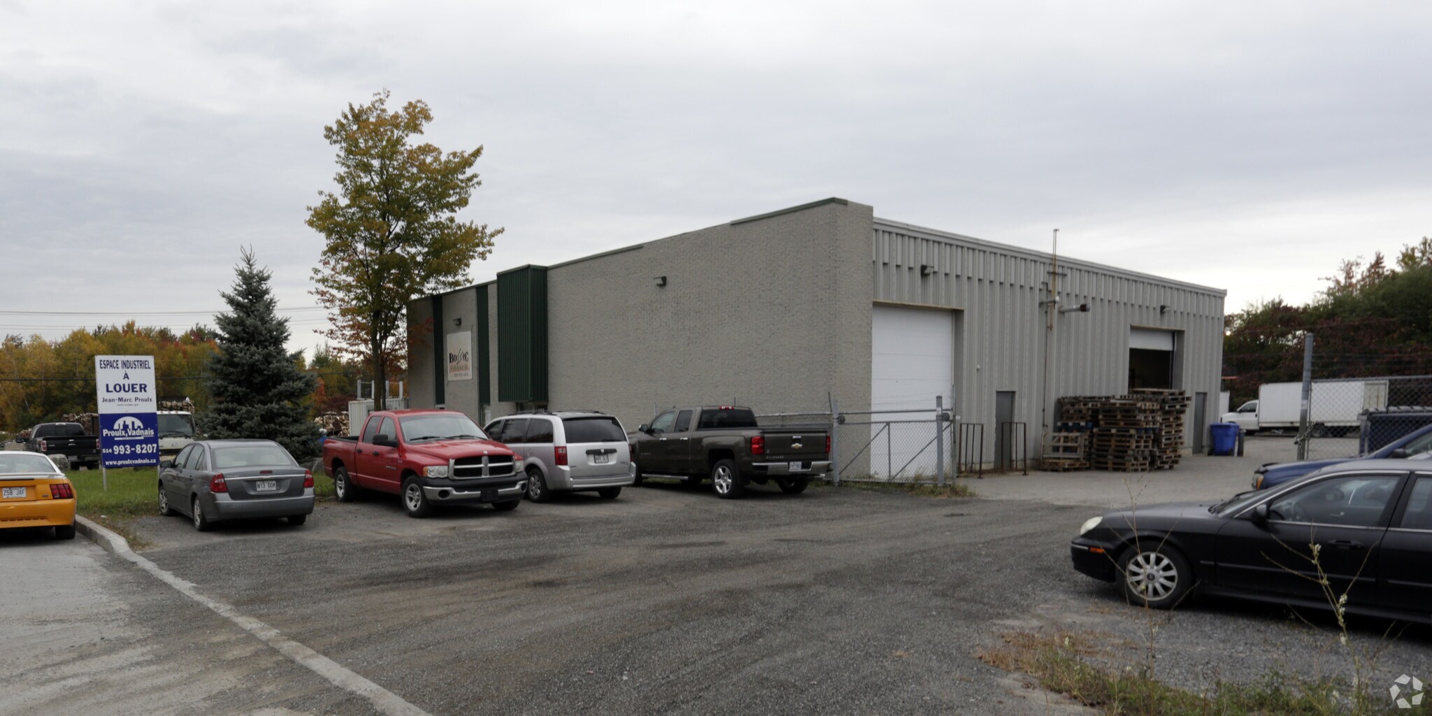 1700-1704 Rue Effingham, Terrebonne, QC à vendre Photo principale– Image 1 sur 5