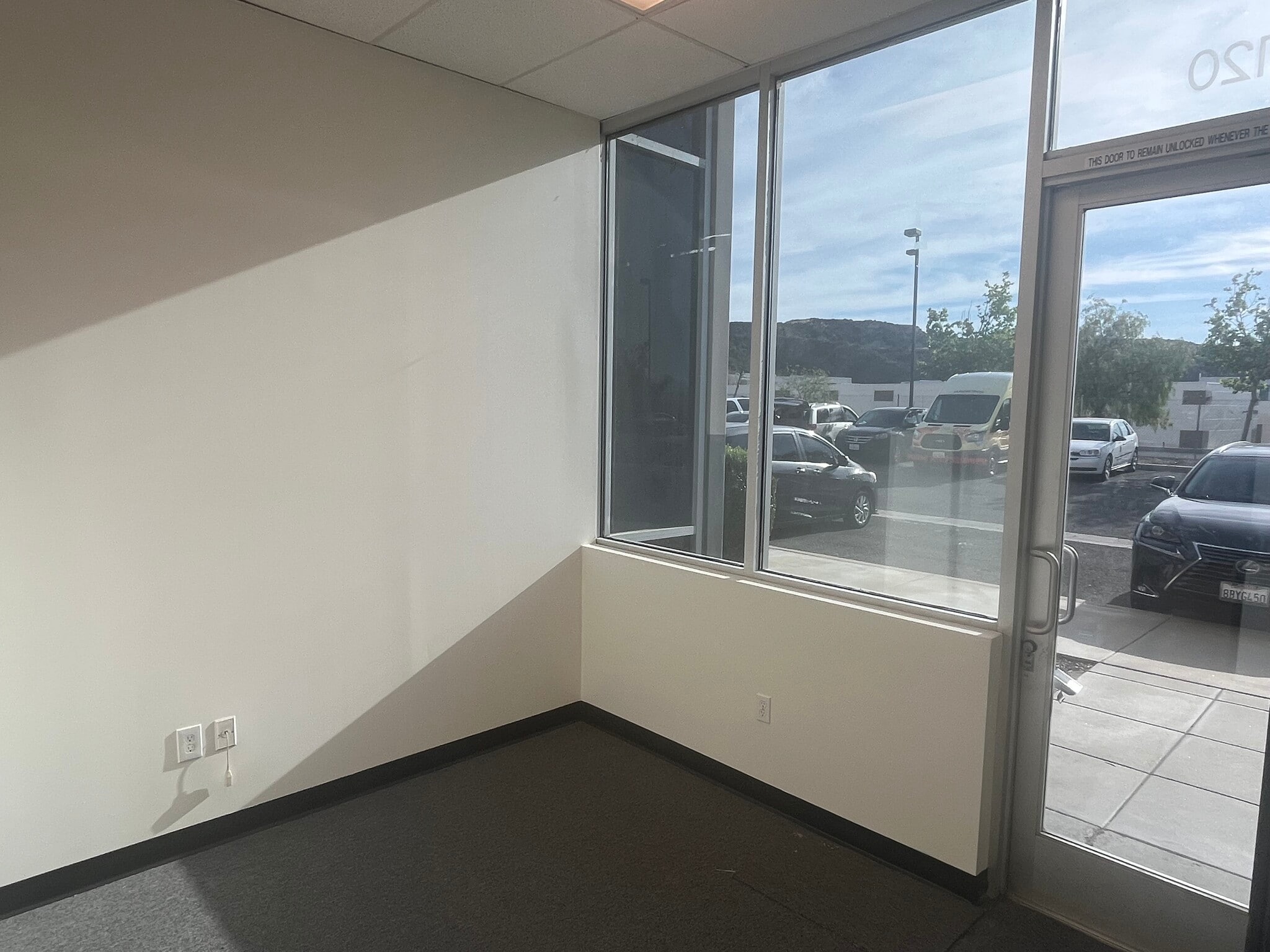 21182 Centre Pointe Pky, Santa Clarita, CA à louer Photo intérieure– Image 1 sur 6