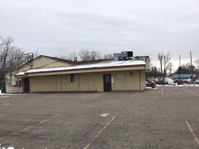 8758 Crawfordsville Rd, Indianapolis, IN à vendre - Photo de l’immeuble – Image 3 sur 13