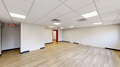3 McCullough Dr, New Castle, DE à louer Numérisation 3D Matterport– Image 1 sur 16