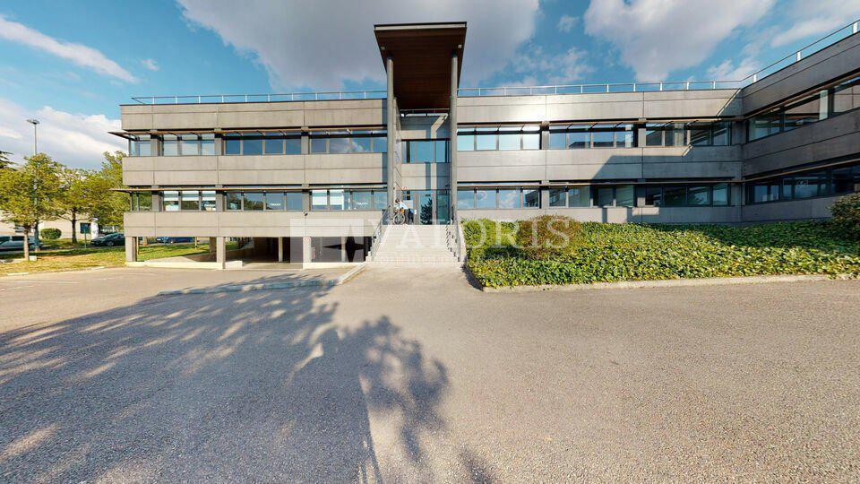 36 Bis Avenue Général De Gaulle, Sainte-Foy-lès-Lyon à louer Photo de l’immeuble– Image 1 sur 8